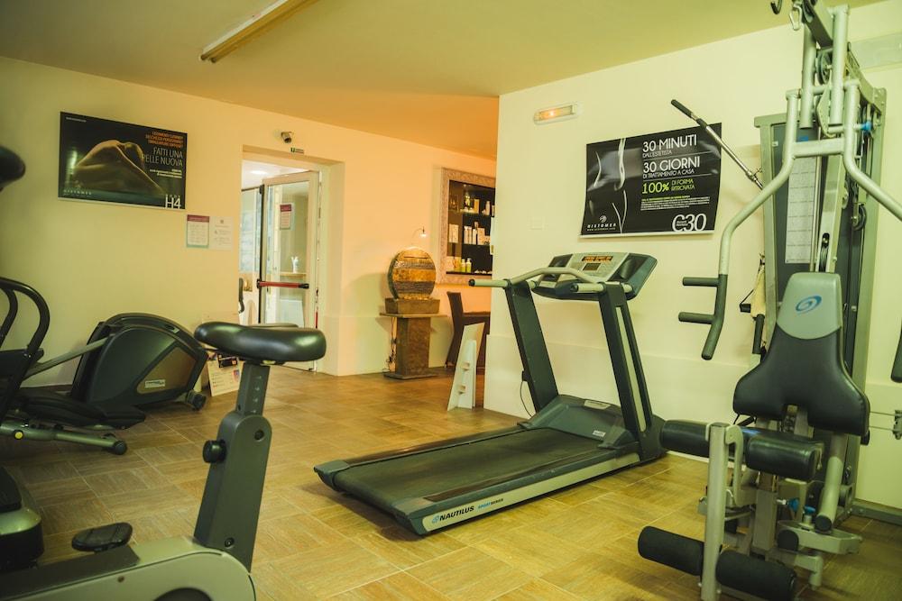 Spa Hotel Splendid Sole Манерба дел Гарда Екстериор снимка