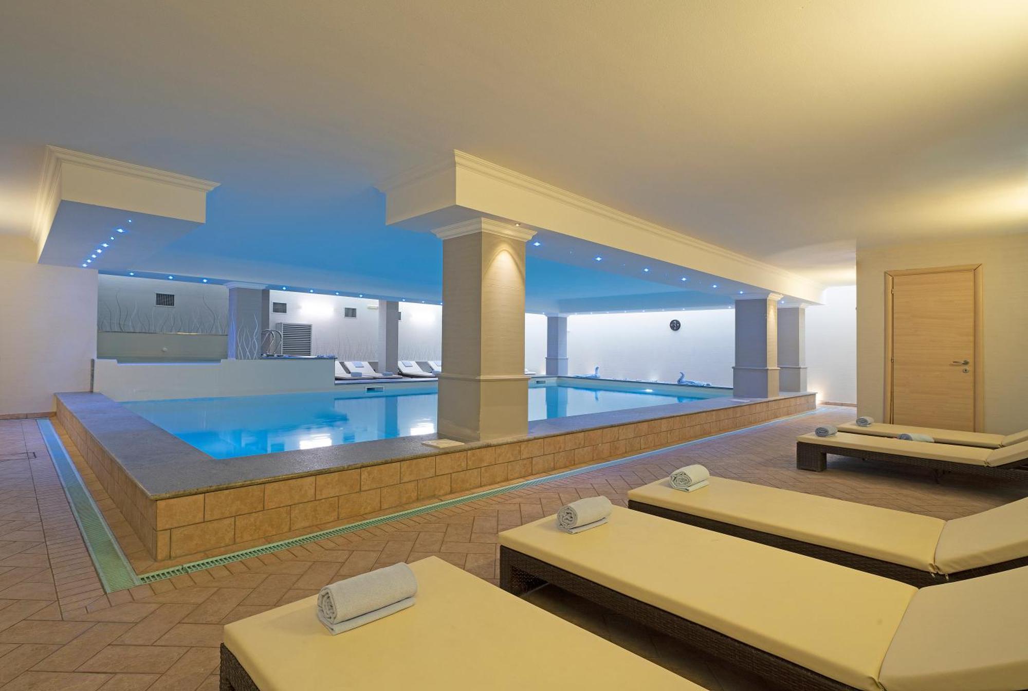 Spa Hotel Splendid Sole Манерба дел Гарда Екстериор снимка