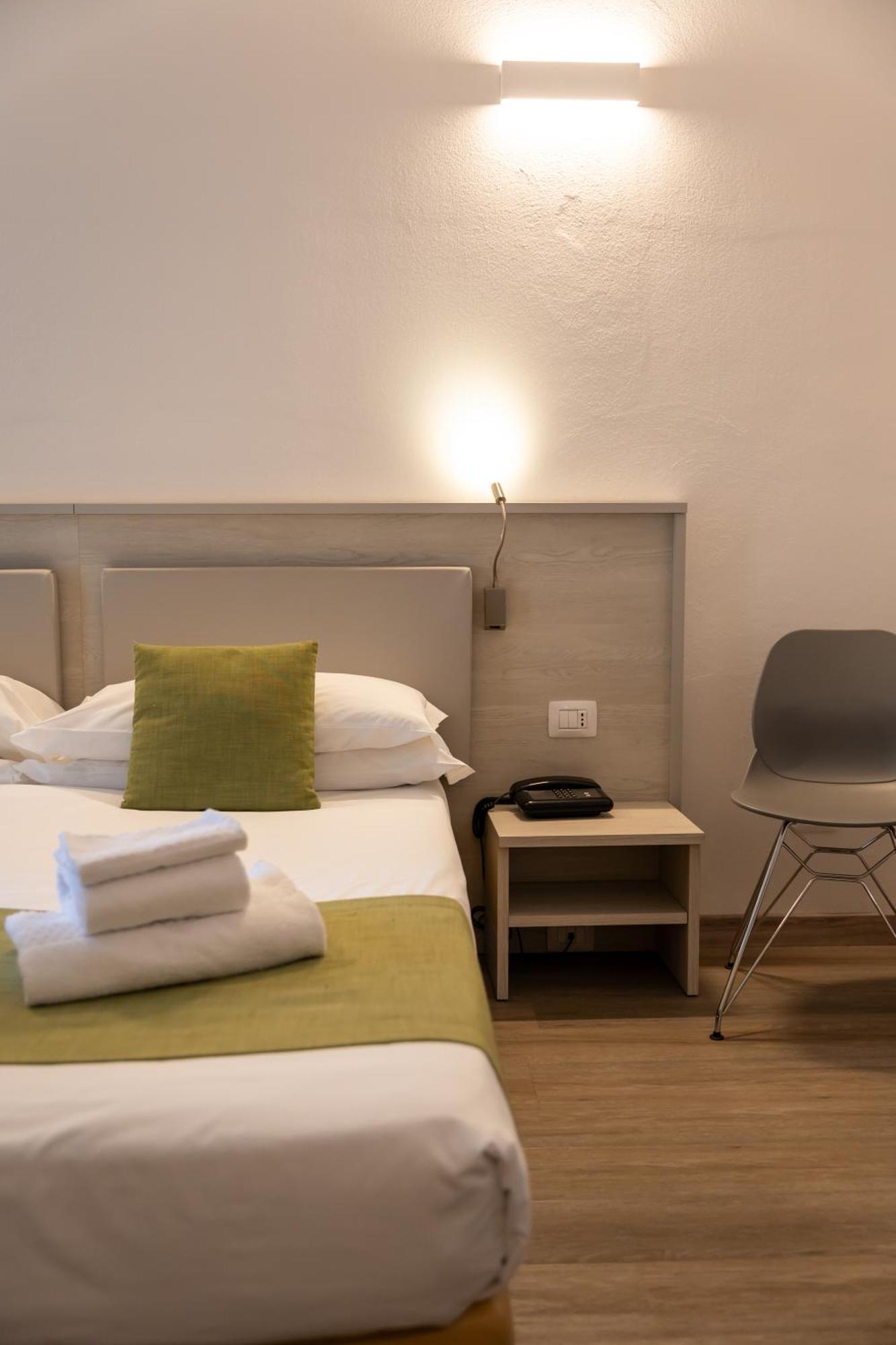 Spa Hotel Splendid Sole Манерба дел Гарда Екстериор снимка